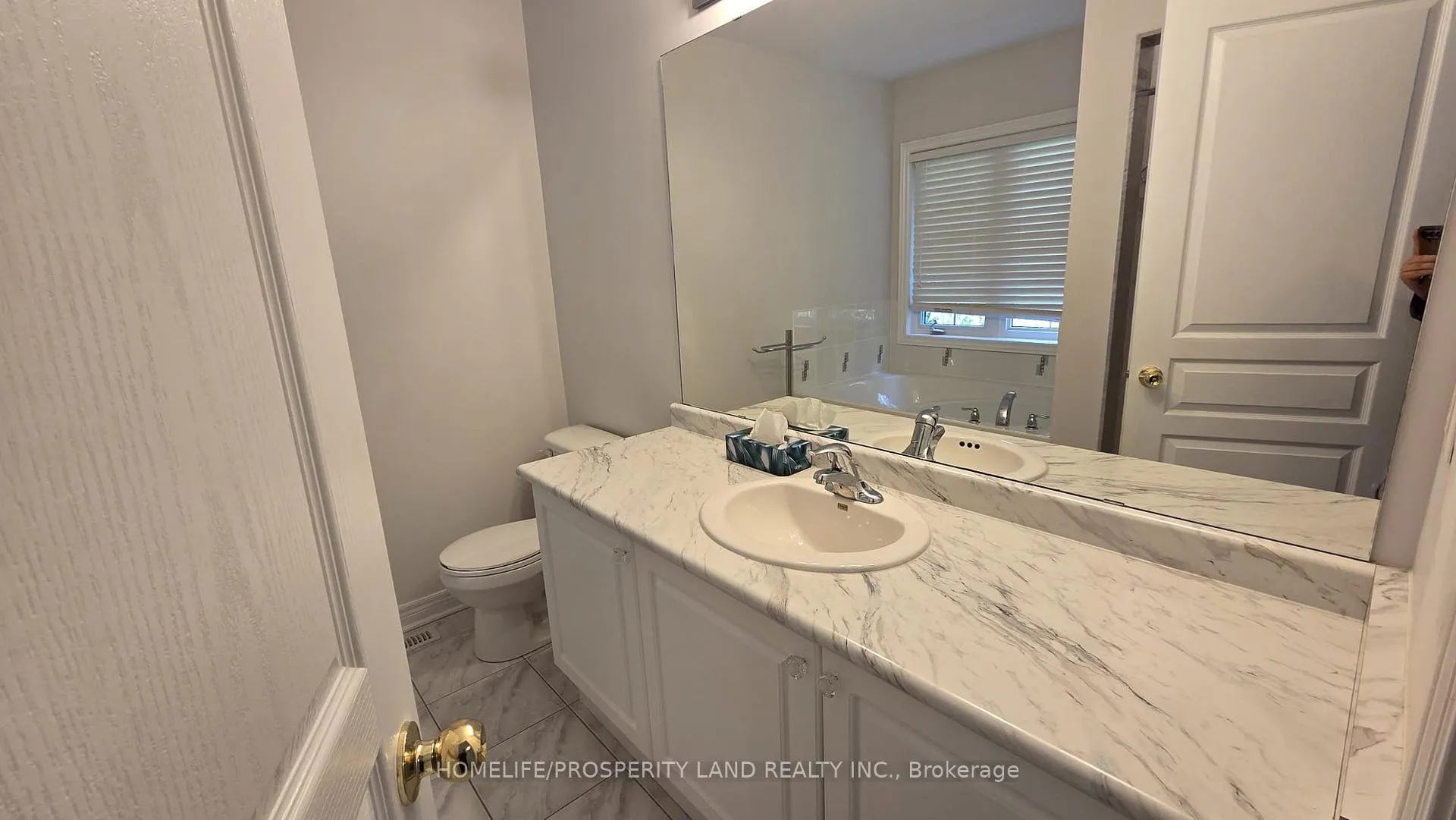 Photo 14 of 103 Maria Road, Markham, Wismer — HOMEH