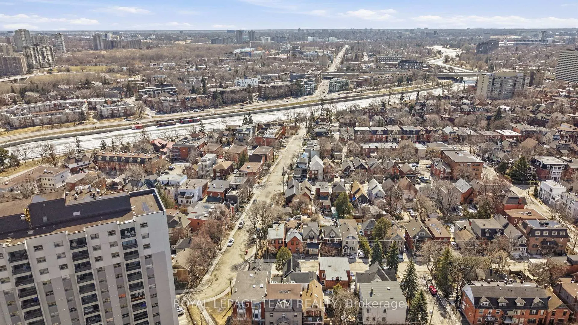 Photo 22 of 8 Lewis Street, Ottawa, Ottawa Centre/Golden Triangle — HOMEH