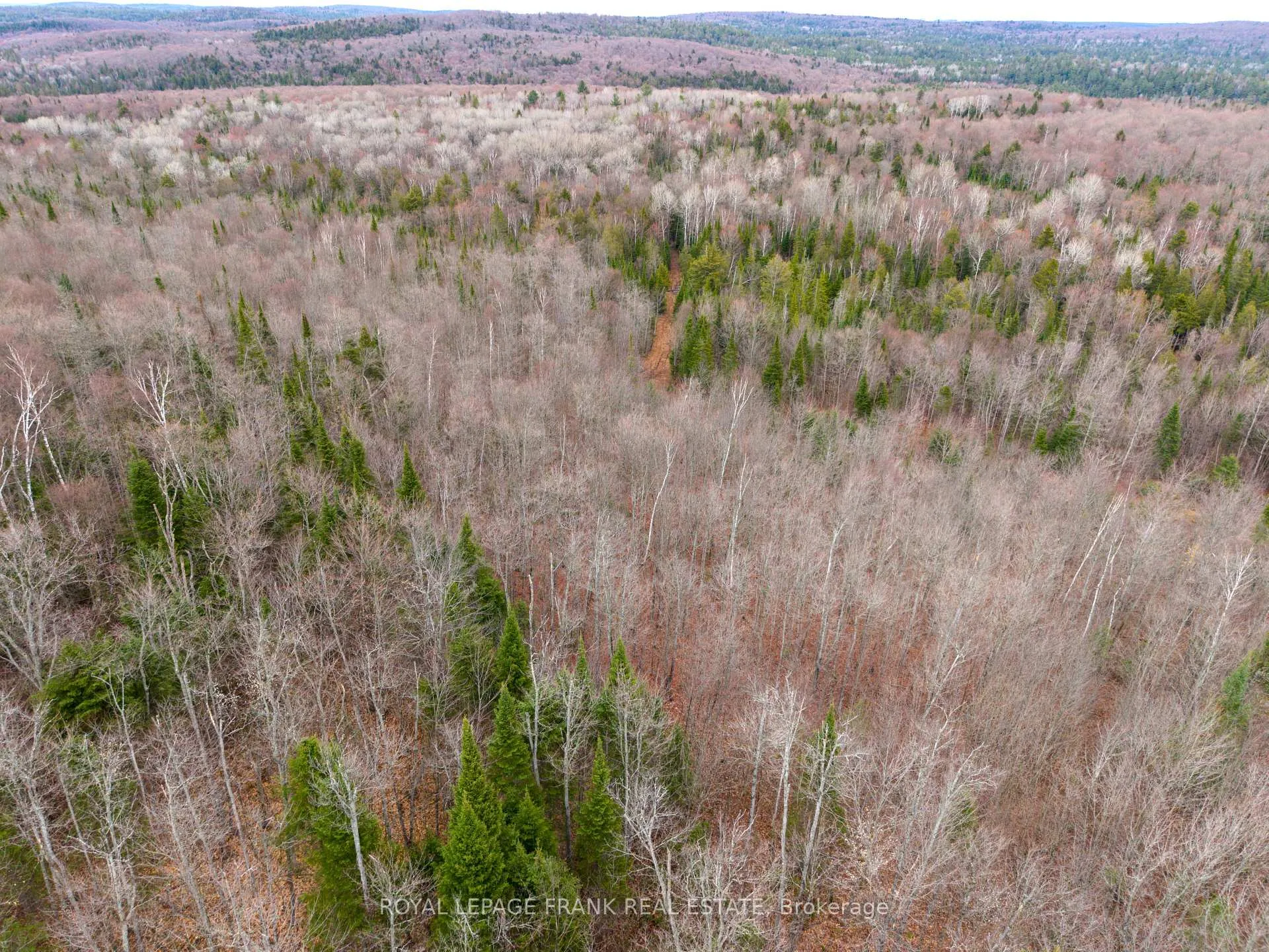 Photo 8 of 841 Mckenzie Lk Road, South Algonquin — HOMEH