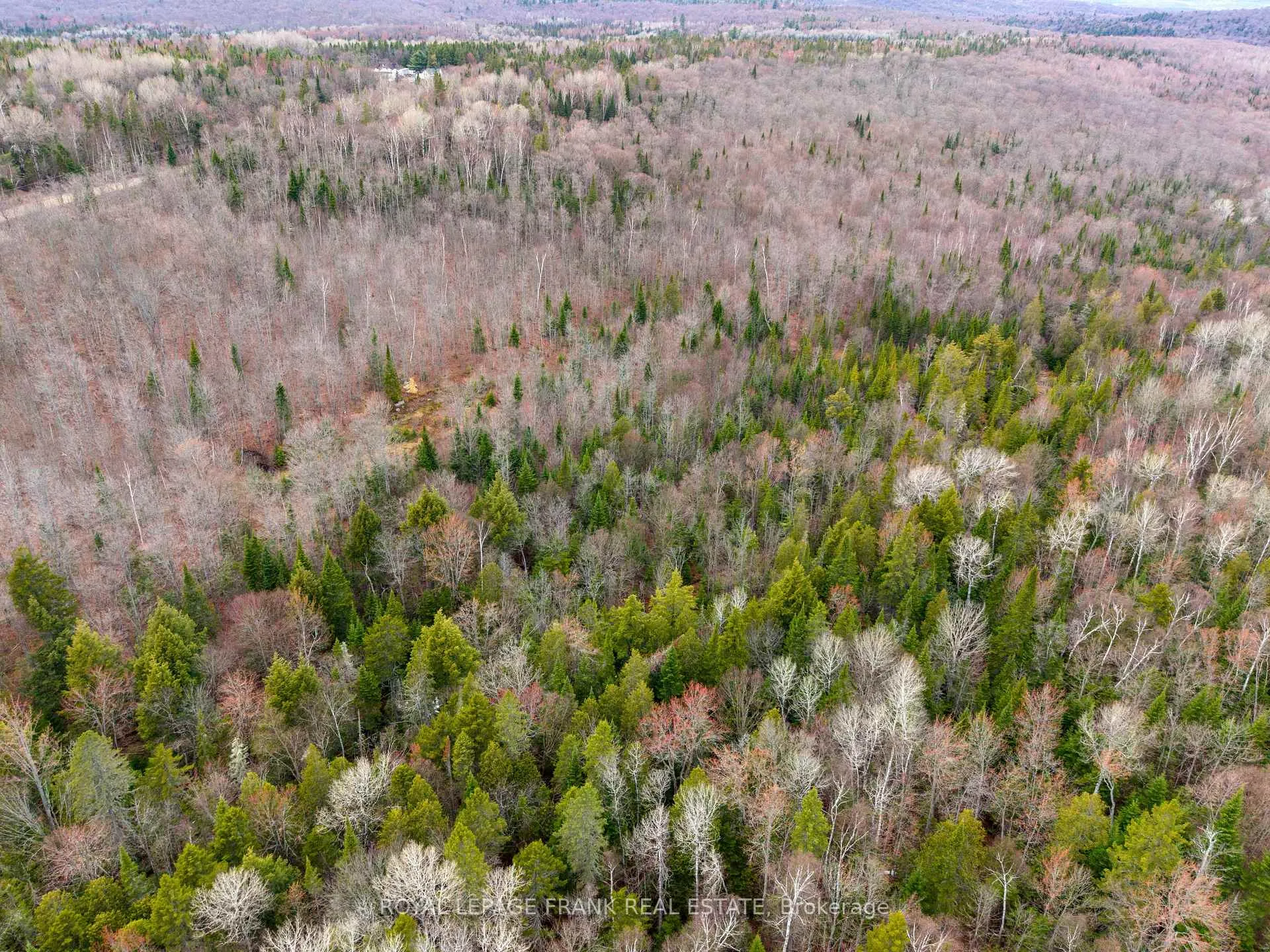 Photo 9 of 841 Mckenzie Lk Road, South Algonquin — HOMEH