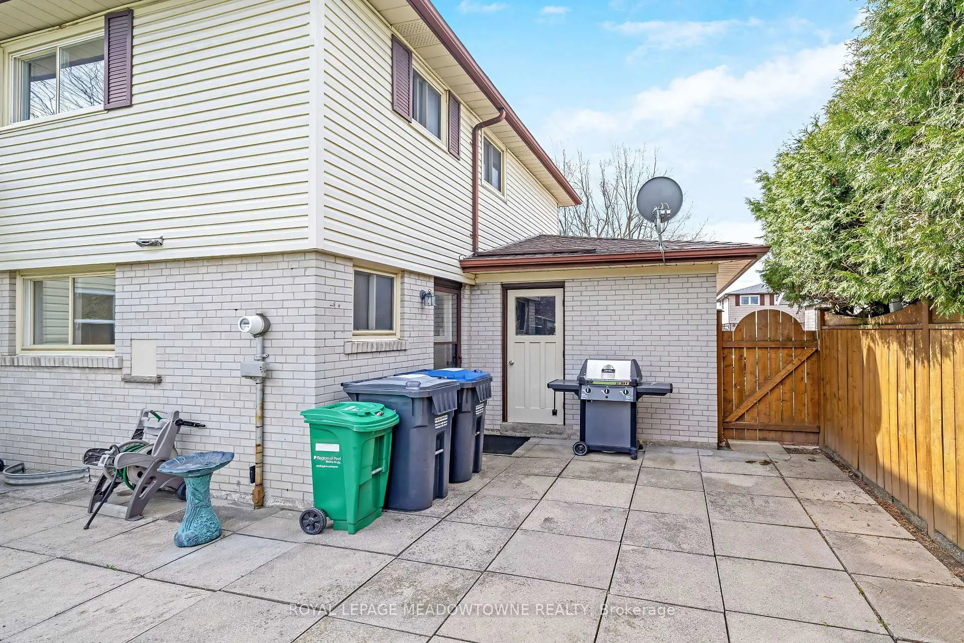 Photo 34 of 57 Inglewood Drive, Brampton, Brampton East — HOMEH