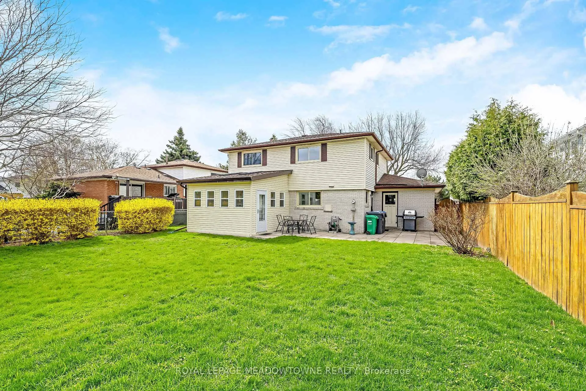 Photo 35 of 57 Inglewood Drive, Brampton, Brampton East — HOMEH