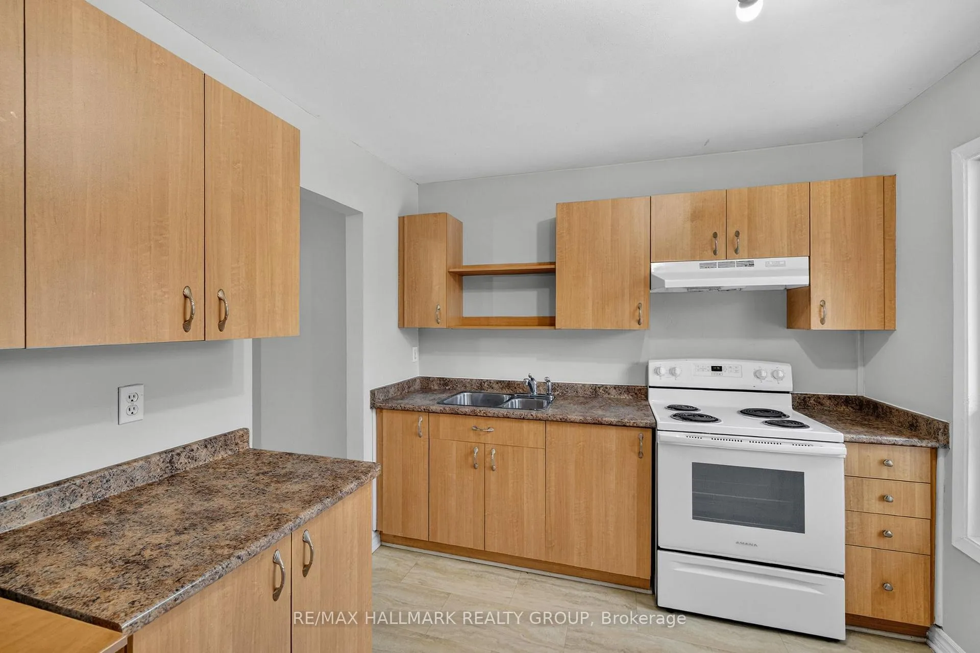 Photo 20 of 3219 Stockton Drive, Ottawa, Blossom Park/Kemp Park/Findlay Creek — HOMEH