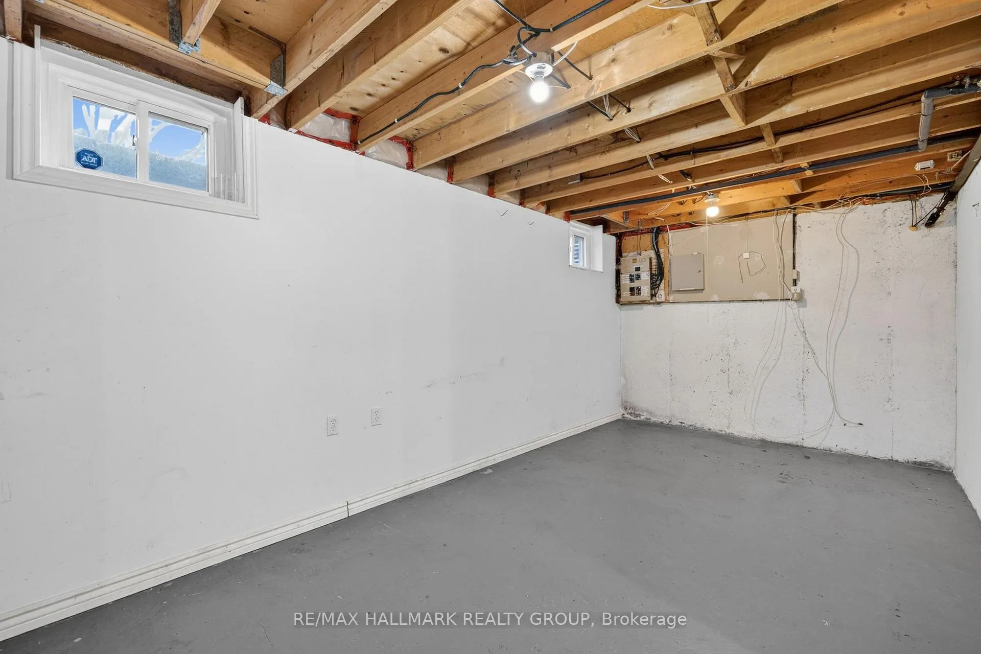 Photo 35 of 3219 Stockton Drive, Ottawa, Blossom Park/Kemp Park/Findlay Creek — HOMEH