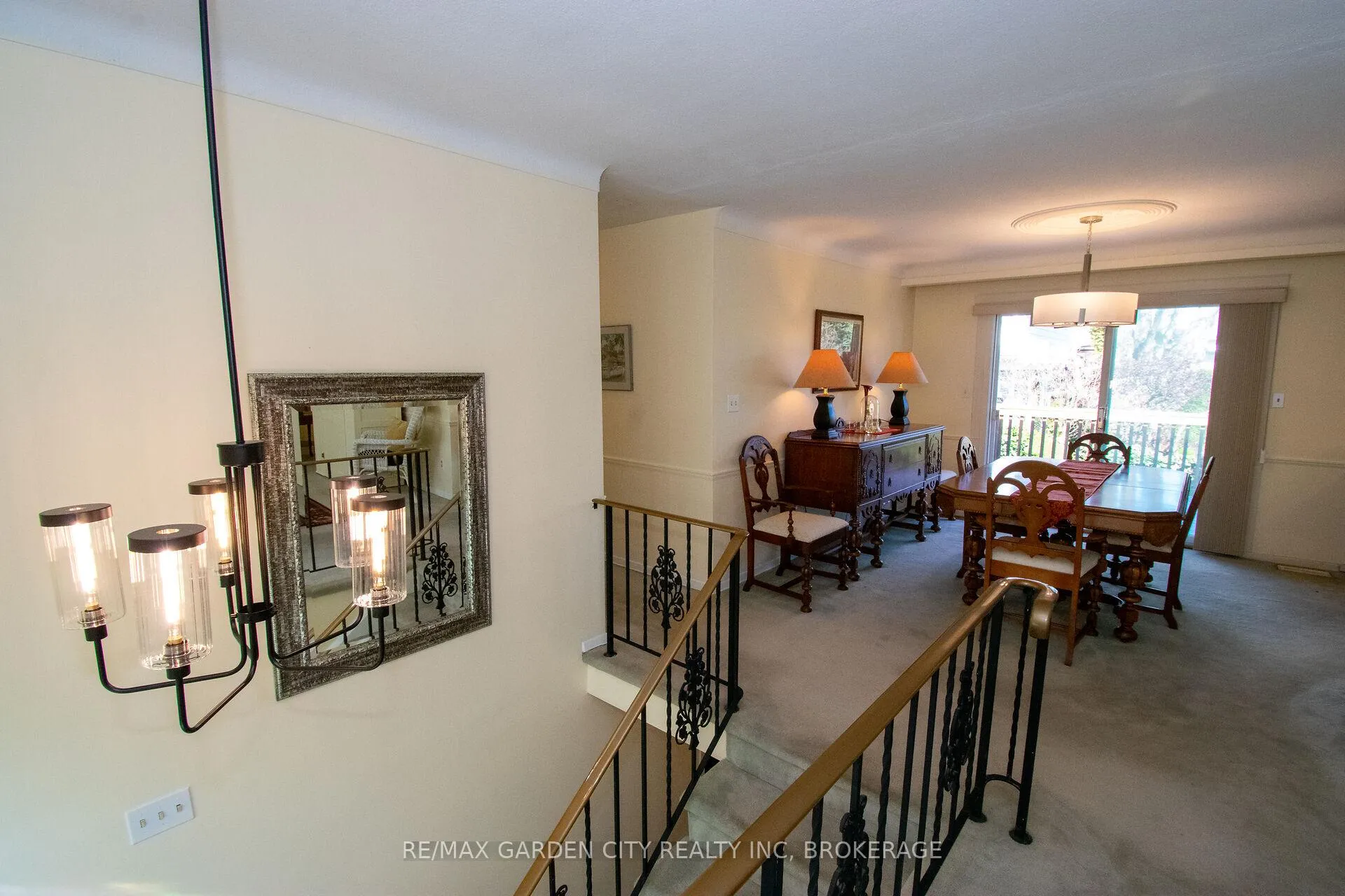 Photo 27 of 22 Shetland Crescent, St. Catharines, E. Chester — HOMEH