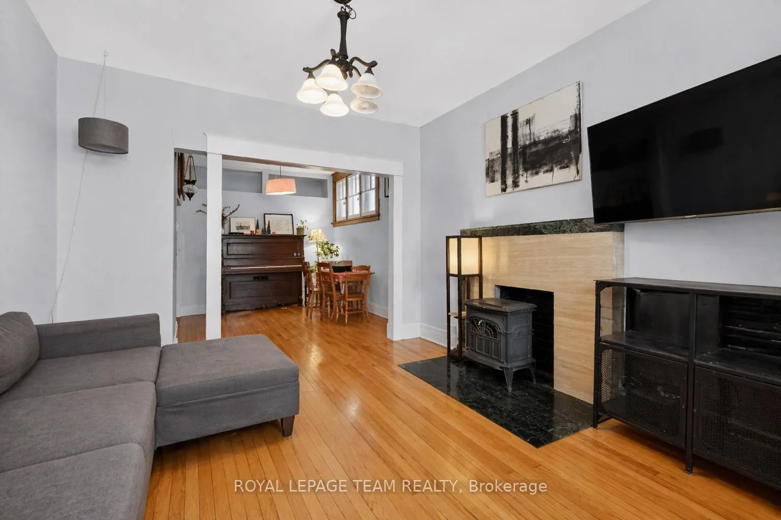 Photo 4 of 12 Lewis Street, Ottawa, Ottawa Centre/Golden Triangle — HOMEH