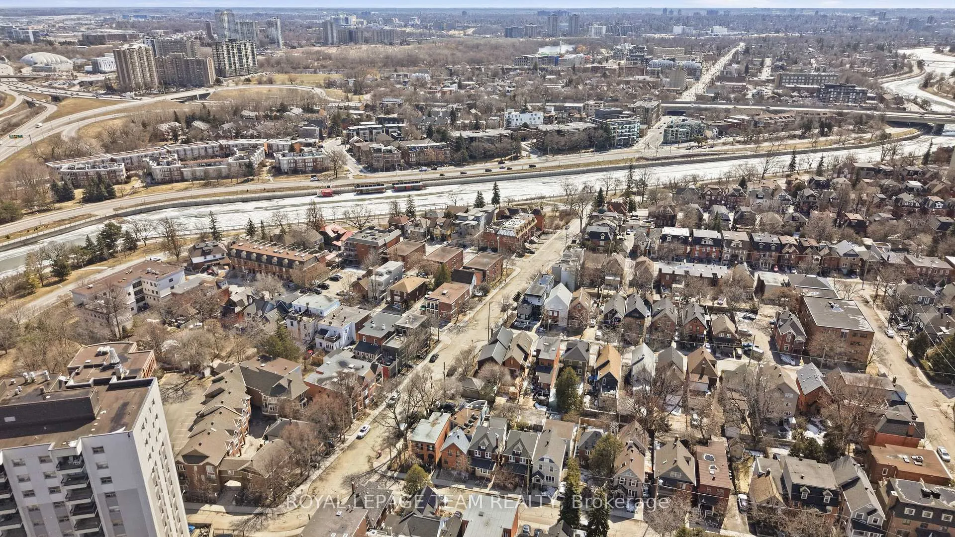 Photo 32 of 12 Lewis Street, Ottawa, Ottawa Centre/Golden Triangle — HOMEH