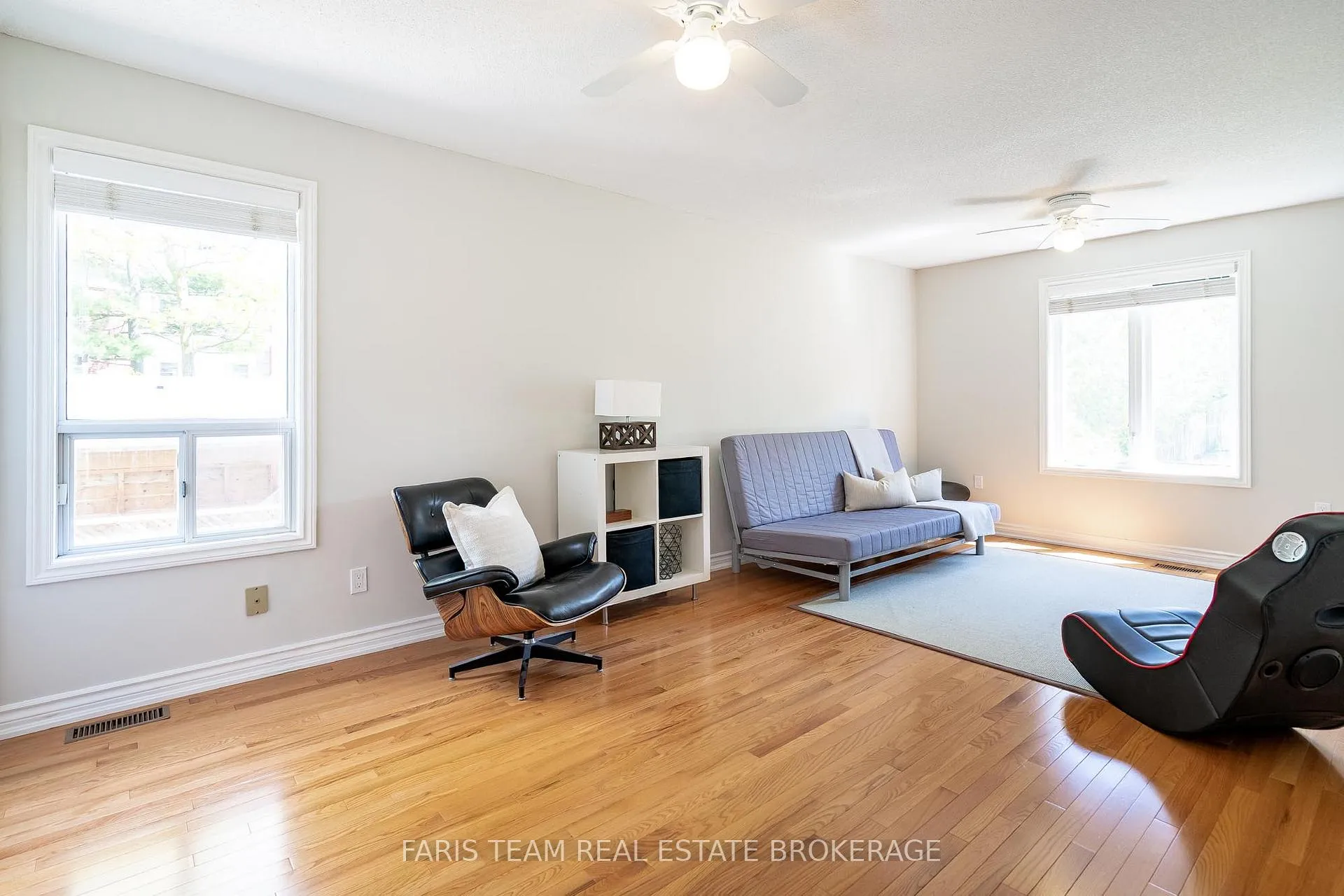 Photo 25 of 10 White Oaks Road, Barrie, South Shore — HOMEH