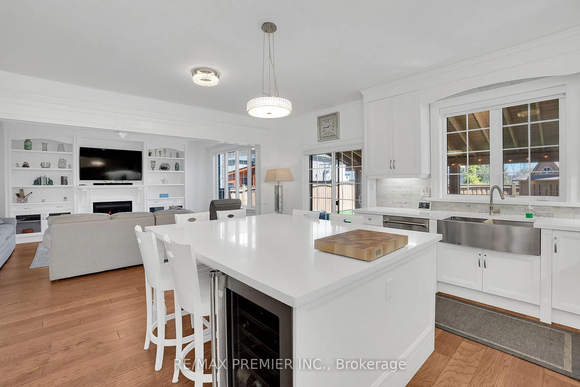 Photo 12 of 116 Torrey Pines Road, Vaughan, Kleinburg — HOMEH