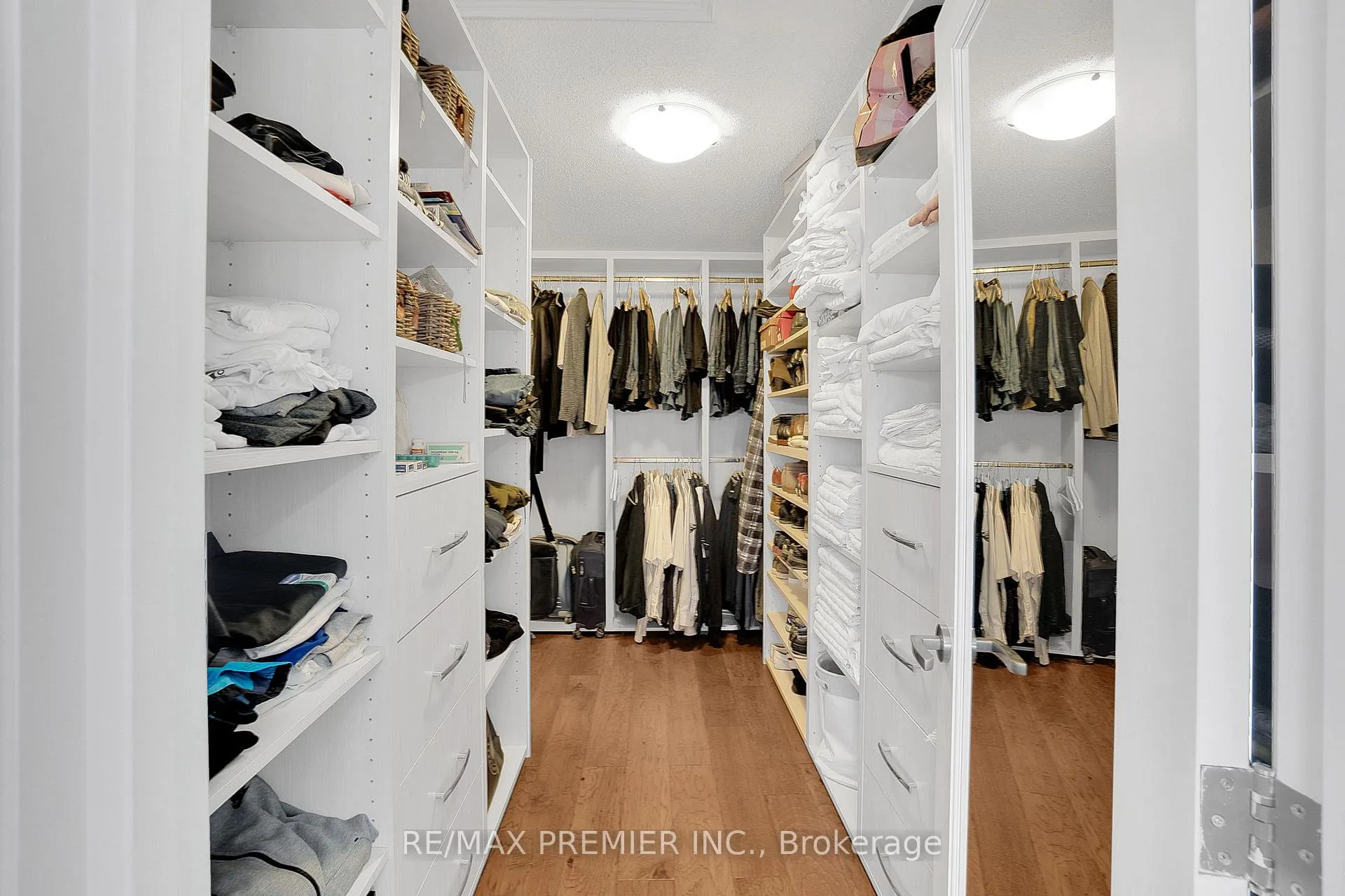 Photo 26 of 116 Torrey Pines Road, Vaughan, Kleinburg — HOMEH