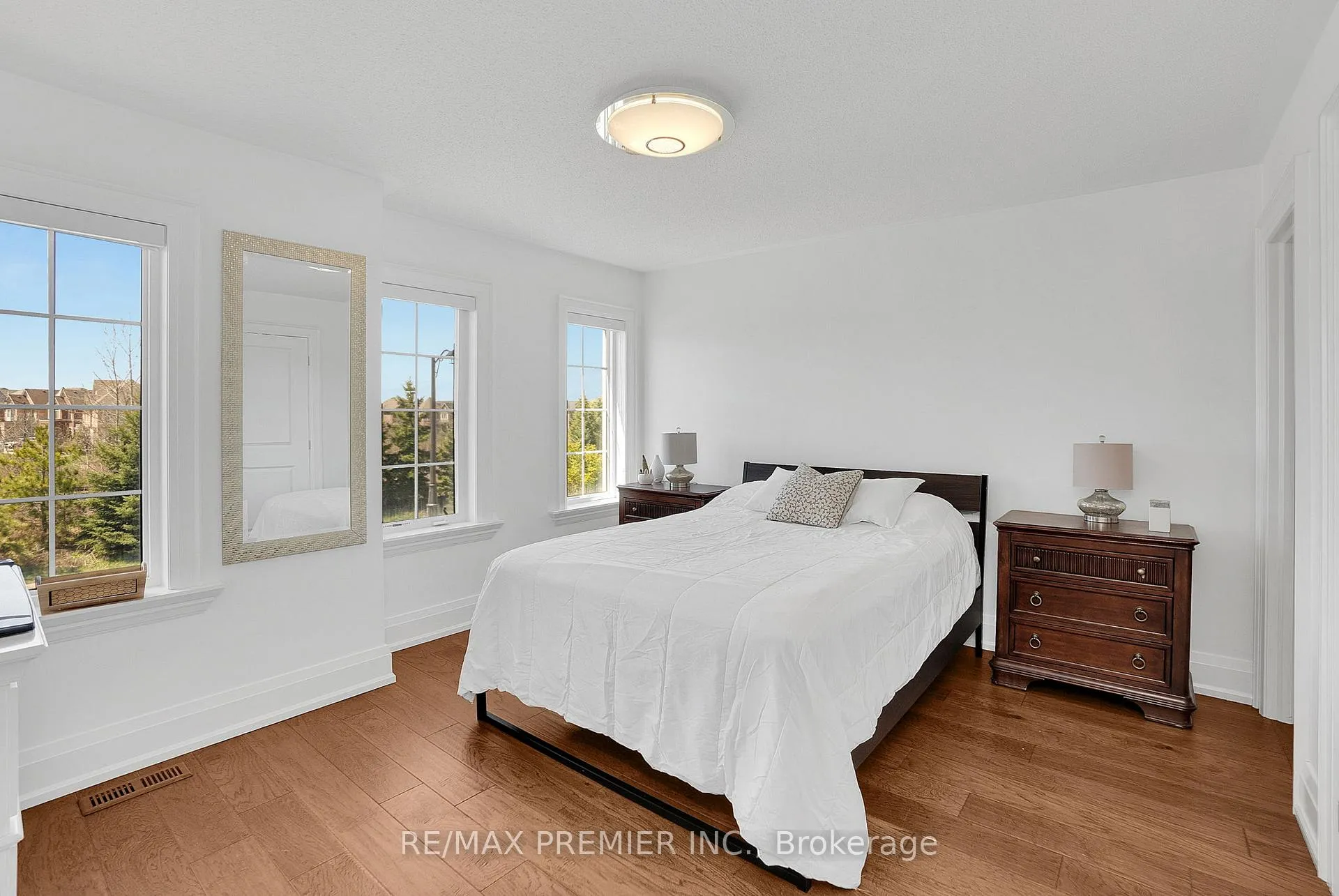 Photo 31 of 116 Torrey Pines Road, Vaughan, Kleinburg — HOMEH