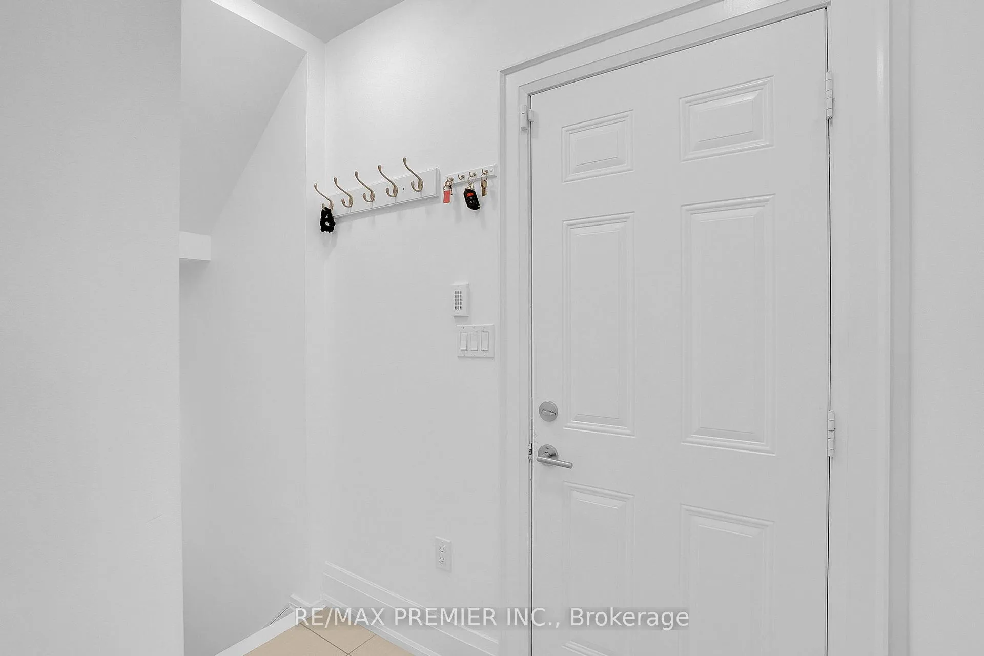 Photo 34 of 116 Torrey Pines Road, Vaughan, Kleinburg — HOMEH