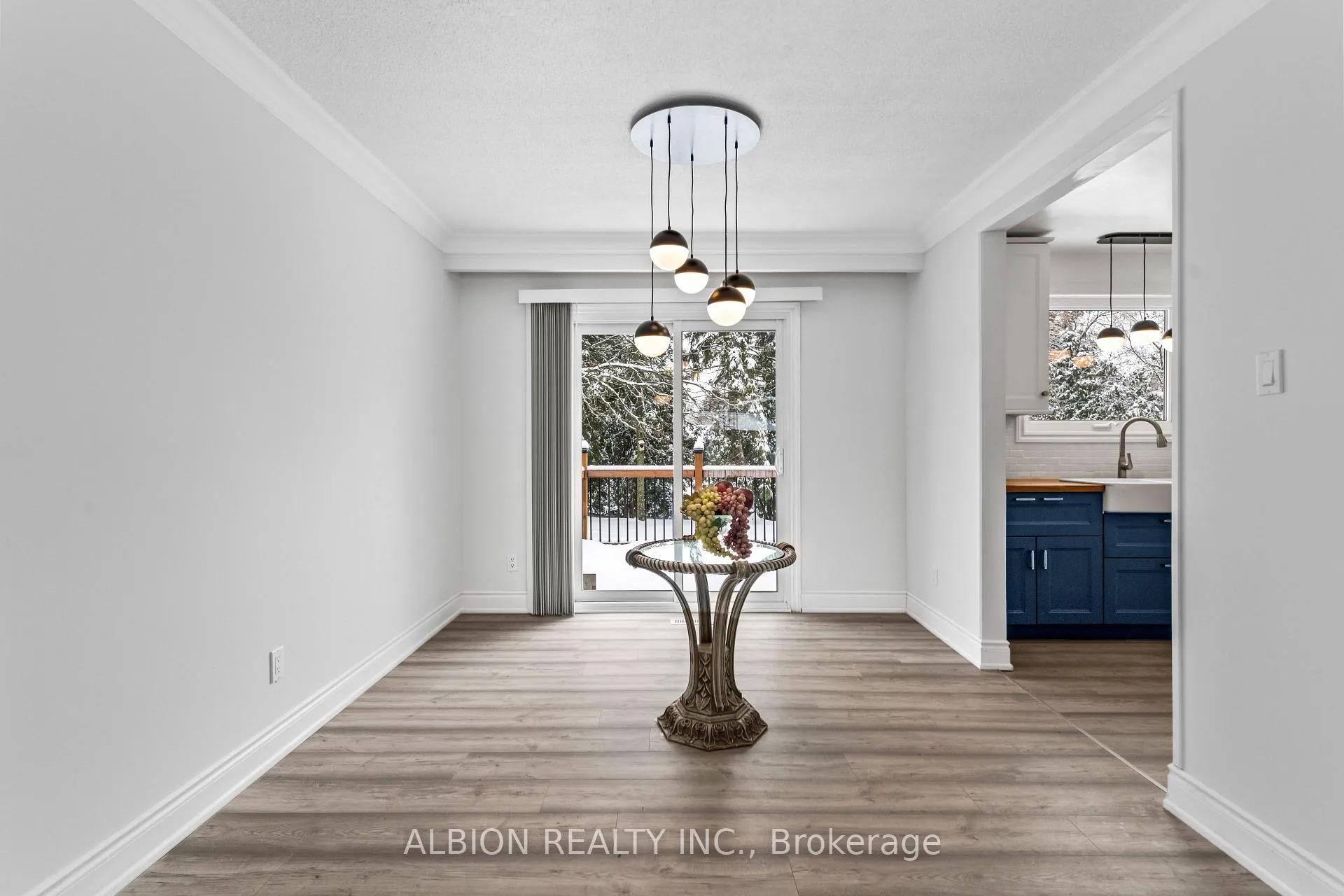 Photo 8 of 39 Westview Crescent, Caledon, Palgrave — HOMEH