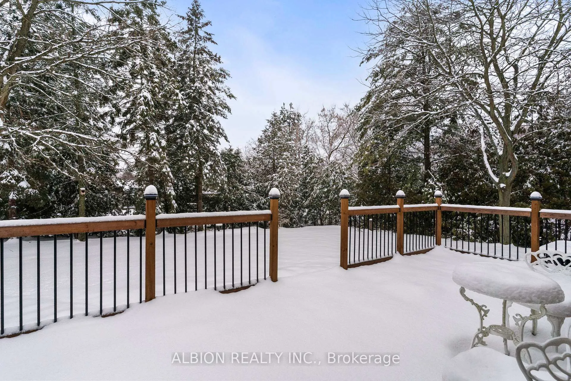 Photo 31 of 39 Westview Crescent, Caledon, Palgrave — HOMEH
