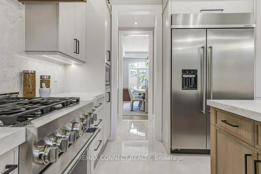 Photo 12 of 393 Rosebank Road, Pickering, Rosebank — HOMEH