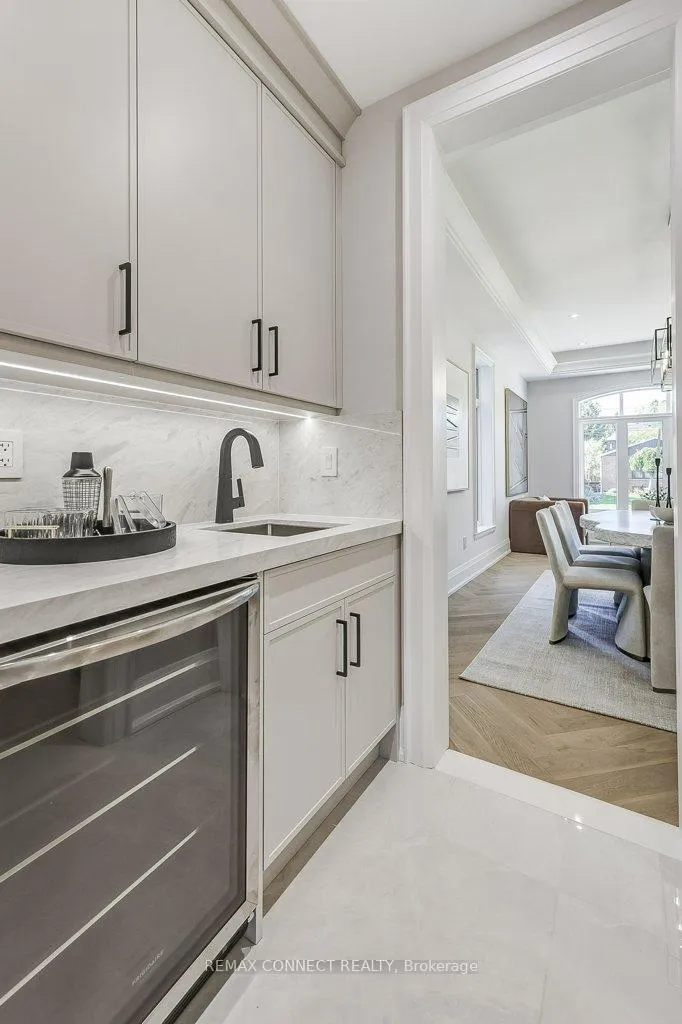 Photo 13 of 393 Rosebank Road, Pickering, Rosebank — HOMEH