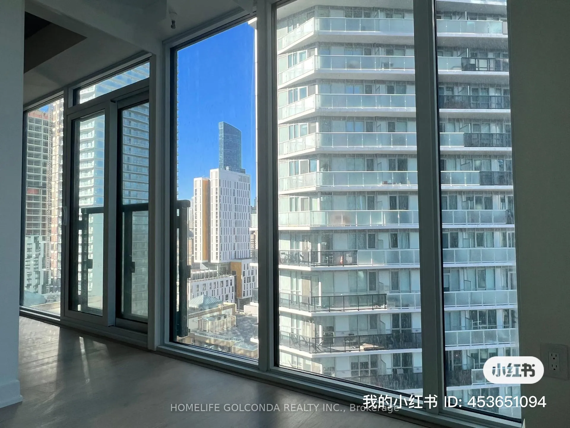 Photo 8 of Unit 2208, 65 Mutual Street, Toronto, Church-Yonge Corridor — HOMEH