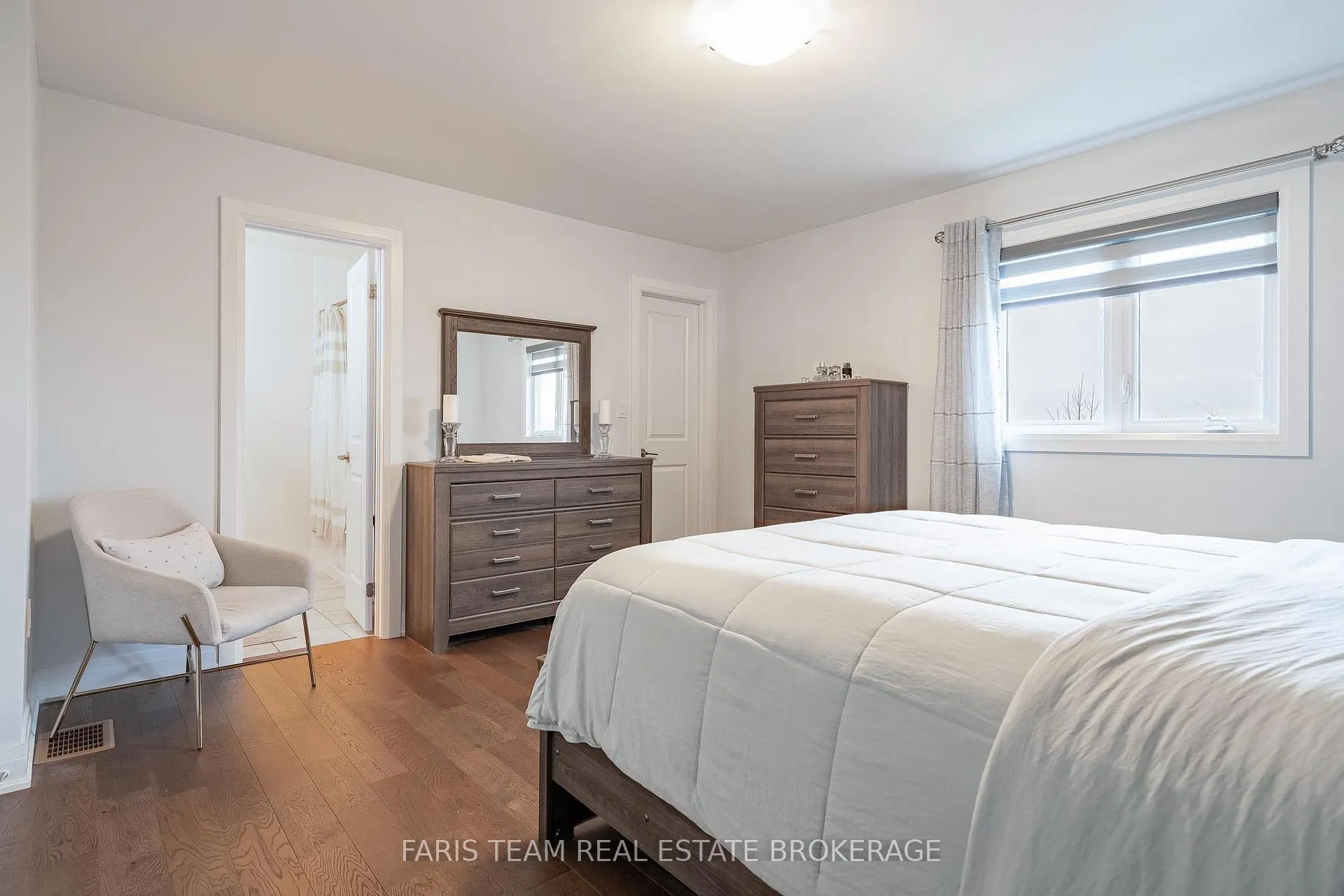 Photo 21 of 60 Brown Bear Street, Barrie, Rural Barrie Southwest — HOMEH