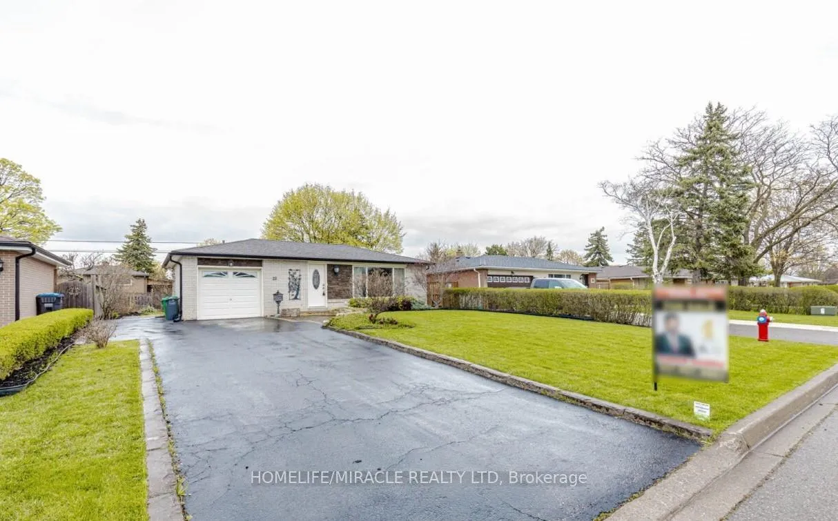 Photo 1 of 22 Brentwood Drive, Brampton, Avondale — HOMEH