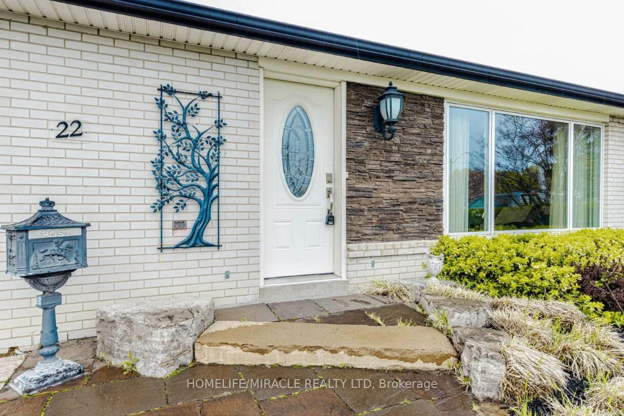 Photo 6 of 22 Brentwood Drive, Brampton, Avondale — HOMEH