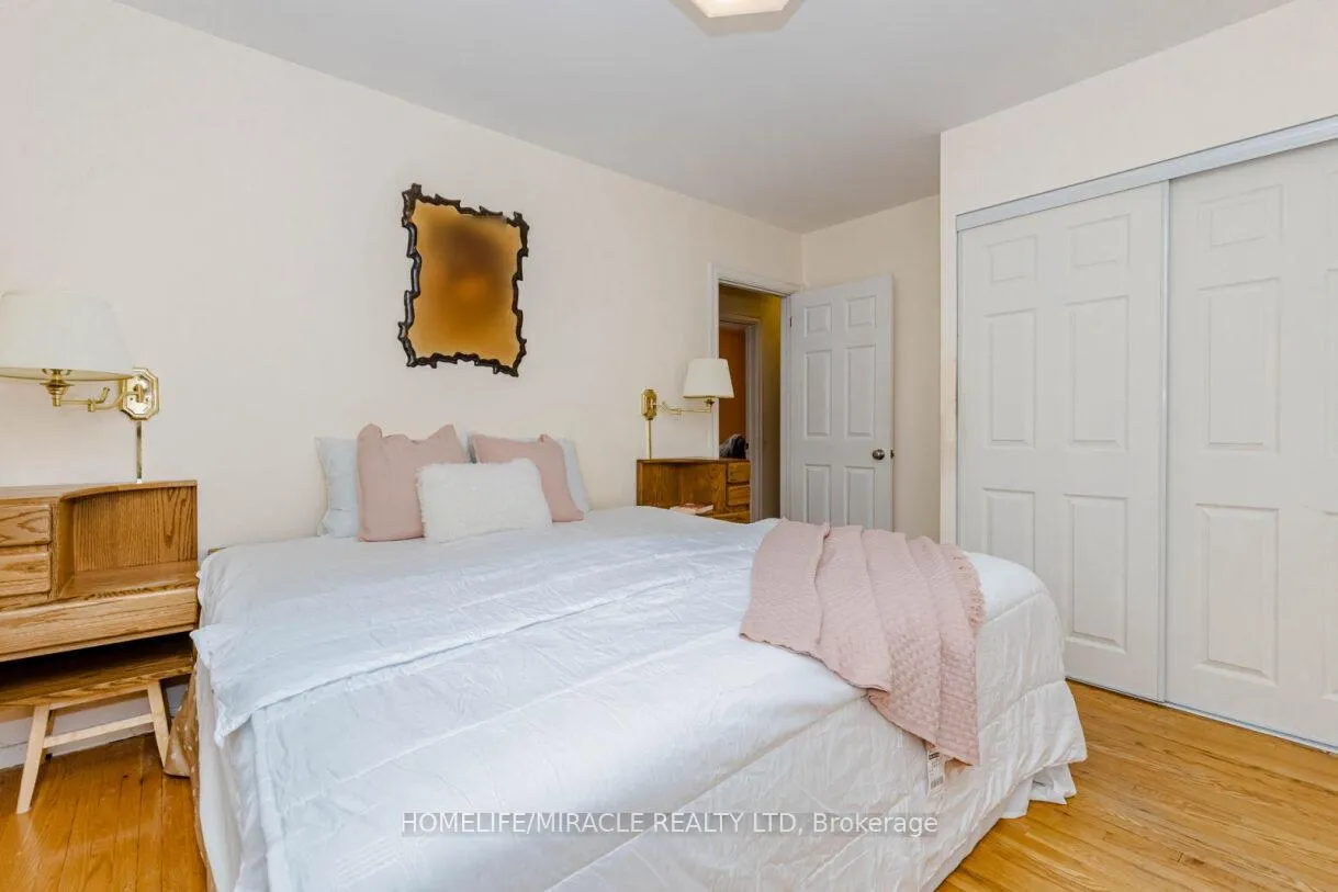 Photo 21 of 22 Brentwood Drive, Brampton, Avondale — HOMEH
