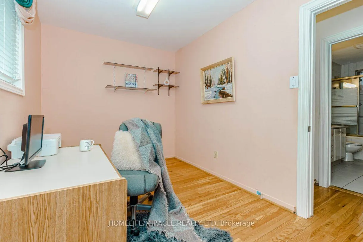 Photo 27 of 22 Brentwood Drive, Brampton, Avondale — HOMEH