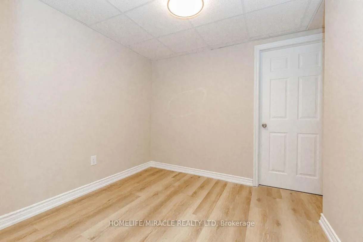 Photo 43 of 22 Brentwood Drive, Brampton, Avondale — HOMEH
