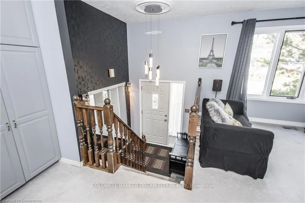 Photo 3 of Unit UPPER, 213 Scott Road, Cambridge — HOMEH