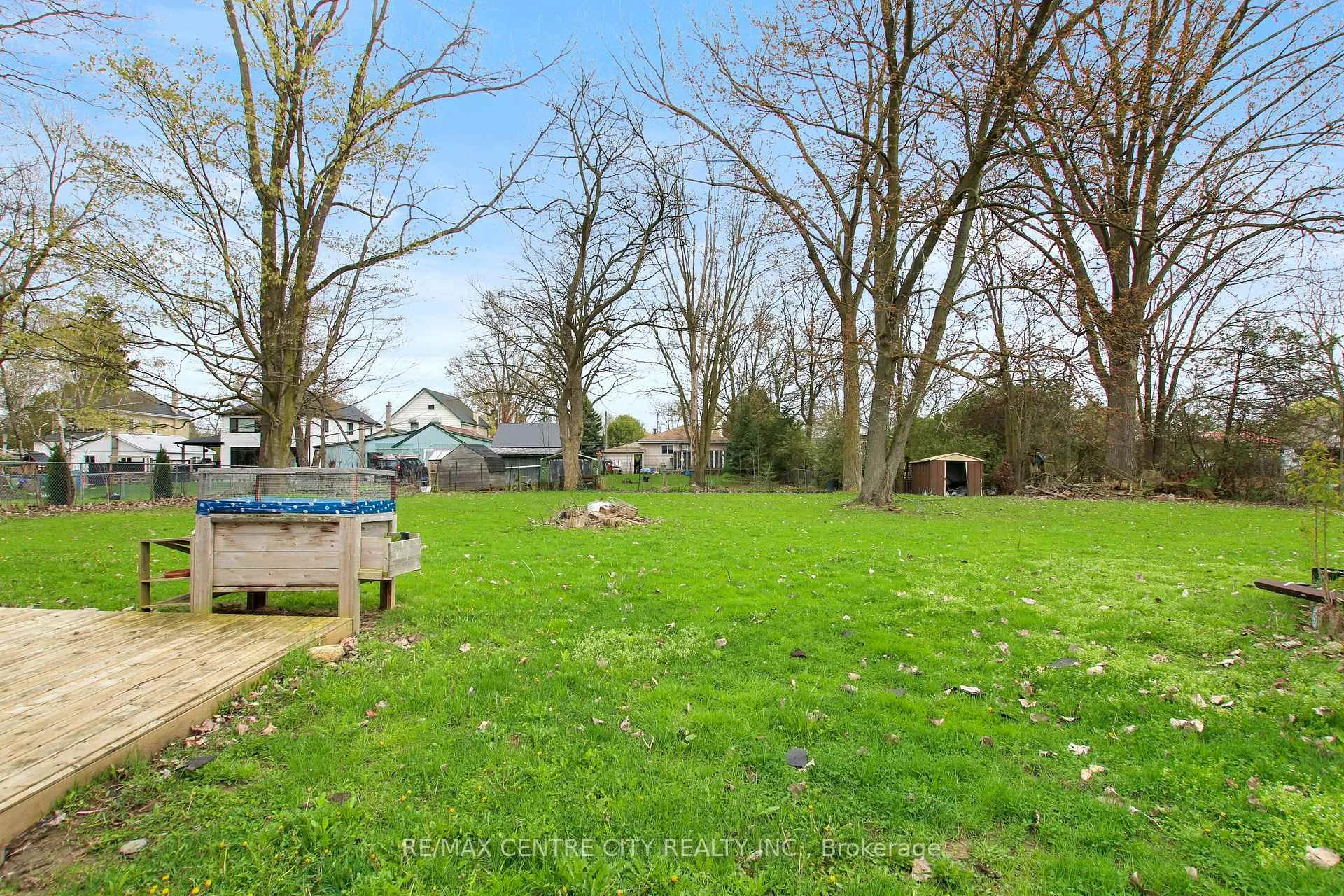 Photo 16 of 129 Duchess Avenue, Lucan Biddulph, Lucan — HOMEH
