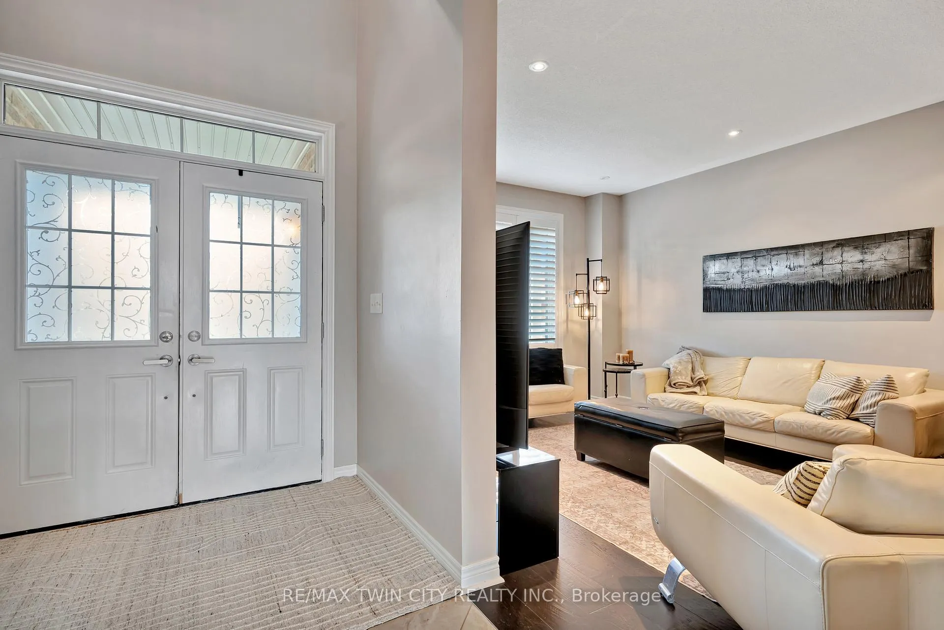 Photo 3 of 513 Terrington Crescent, Kitchener — HOMEH