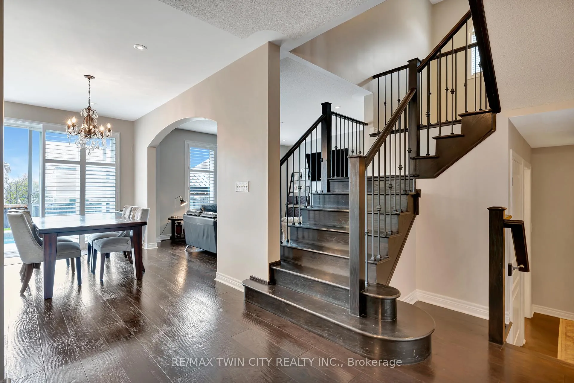 Photo 10 of 513 Terrington Crescent, Kitchener — HOMEH