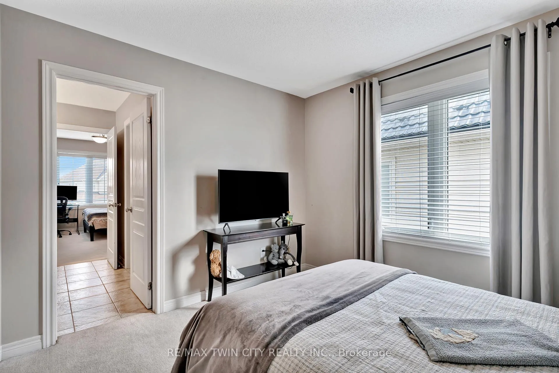 Photo 29 of 513 Terrington Crescent, Kitchener — HOMEH