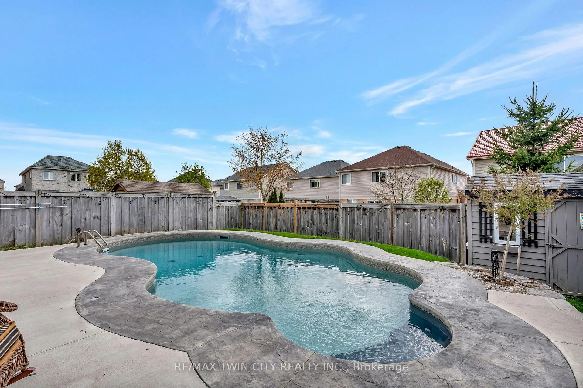 Photo 37 of 513 Terrington Crescent, Kitchener — HOMEH