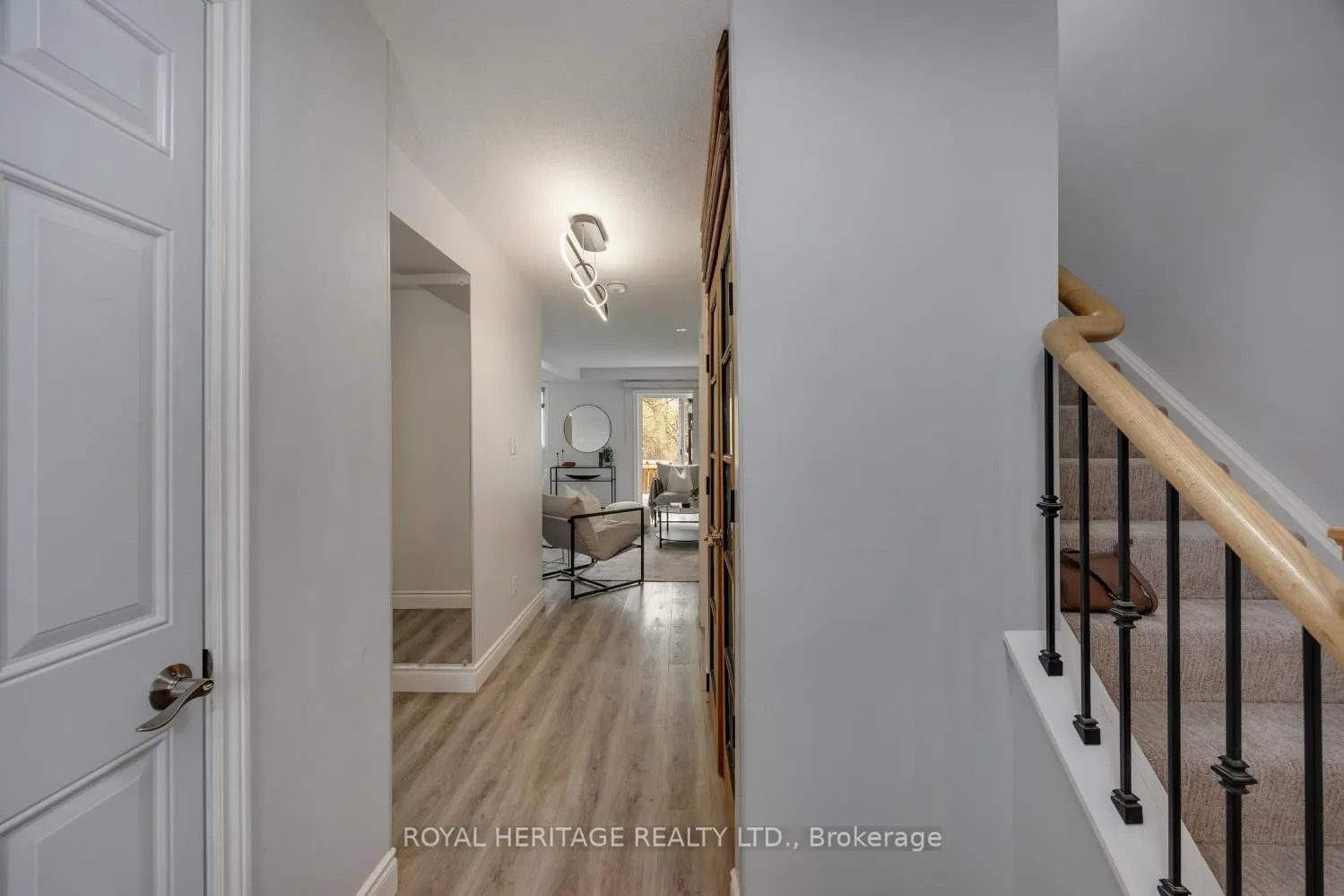 Photo 6 of Unit 2, 721 Cricklewood Drive, Oshawa, Pinecrest — HOMEH