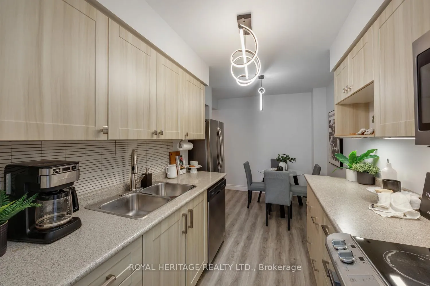 Photo 26 of Unit 2, 721 Cricklewood Drive, Oshawa, Pinecrest — HOMEH