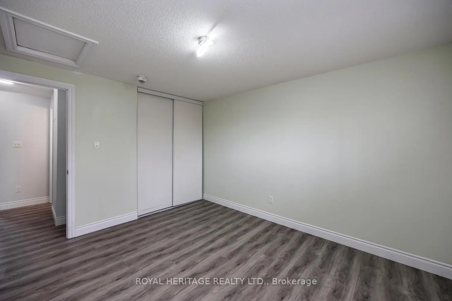 Photo 40 of Unit 2, 721 Cricklewood Drive, Oshawa, Pinecrest — HOMEH