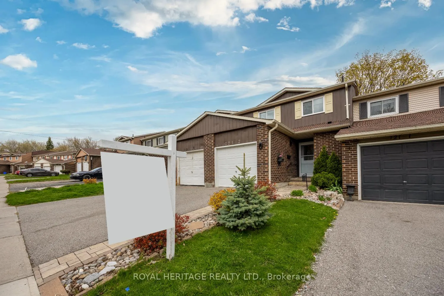 Photo 46 of Unit 2, 721 Cricklewood Drive, Oshawa, Pinecrest — HOMEH