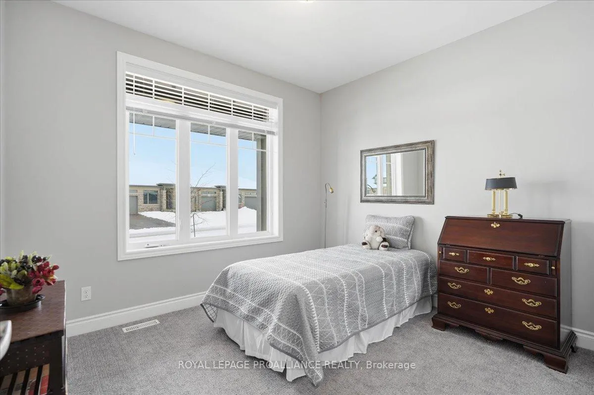 Photo 15 of 83 Covington Crescent, Belleville, Thurlow Ward — HOMEH