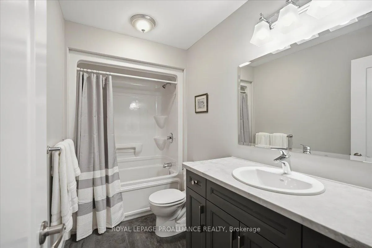 Photo 29 of 83 Covington Crescent, Belleville, Thurlow Ward — HOMEH