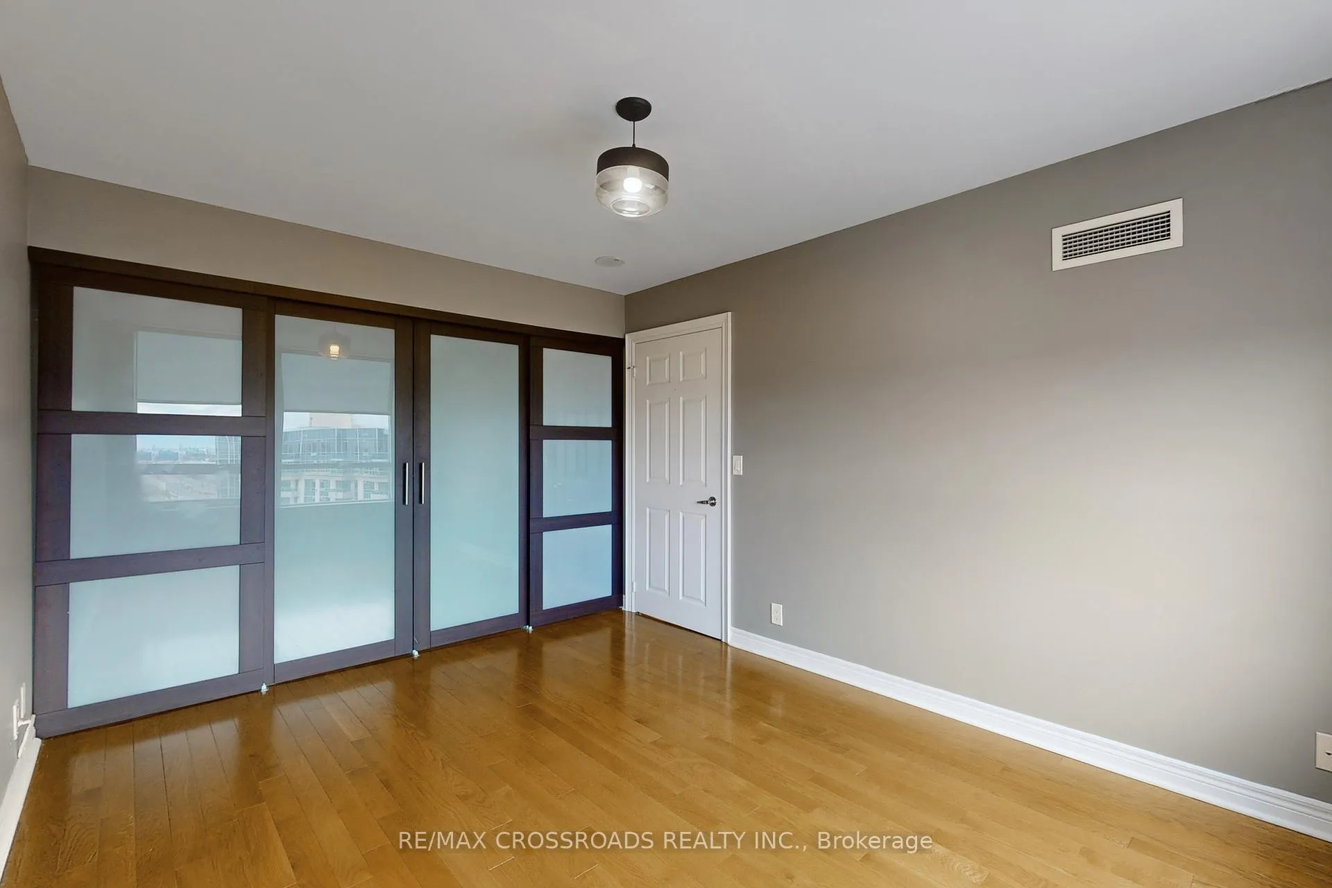 Photo 14 of Unit 1631, 33 Cox Boulevard, Markham, Unionville — HOMEH