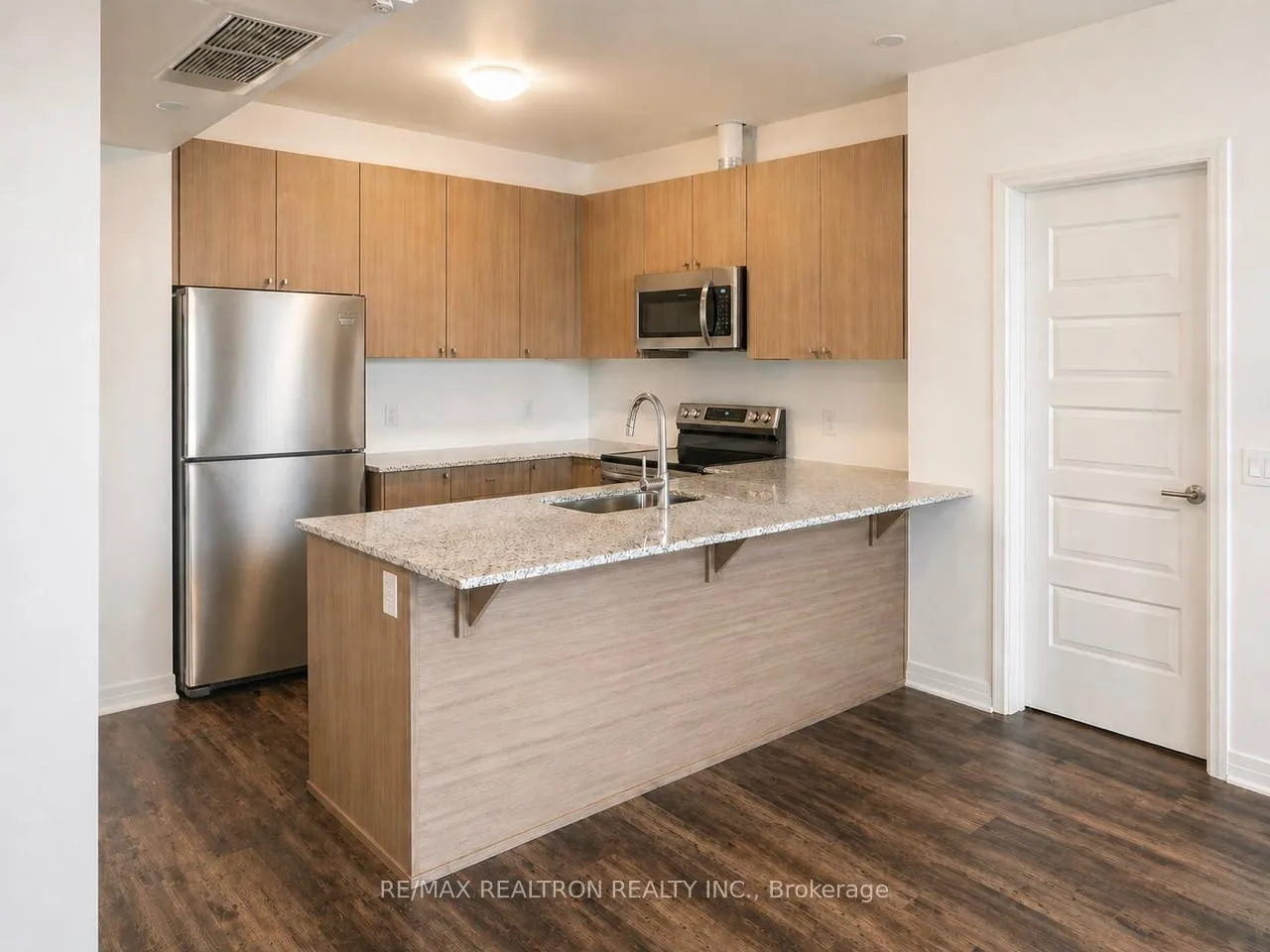Photo 2 of Unit 401, 470 Gordon Krantz Avenue, Milton, Walker — HOMEH
