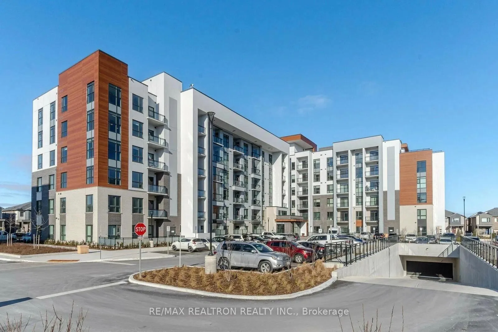 Photo 17 of Unit 401, 470 Gordon Krantz Avenue, Milton, Walker — HOMEH