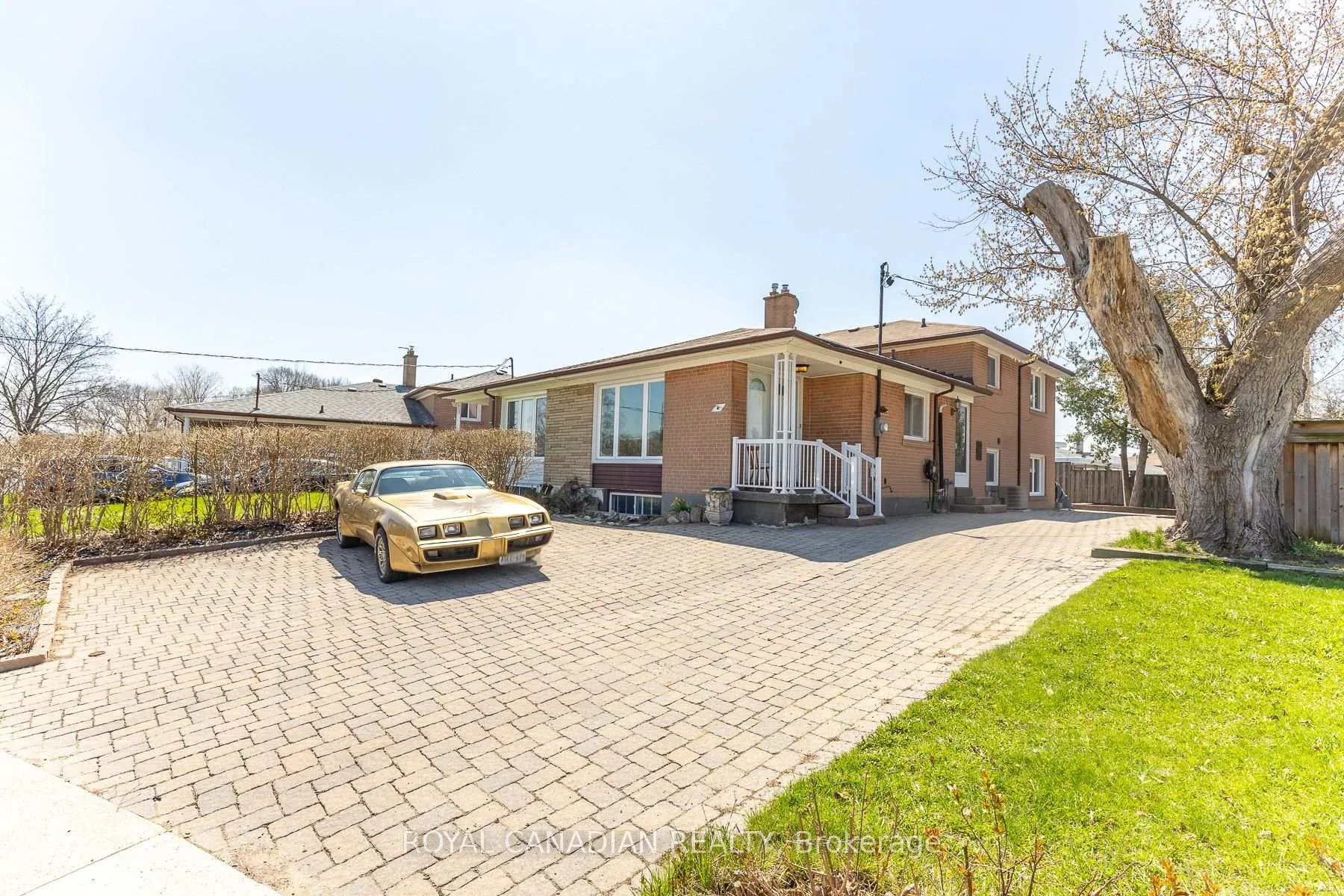 Photo of 16 Gambello Crescent