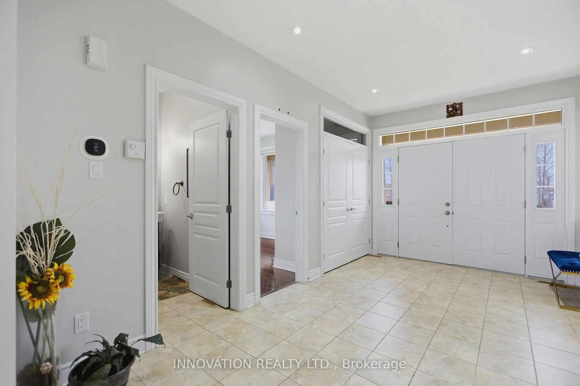 Photo 4 of 6378 Deer Valley Crescent, Ottawa, Greely — HOMEH