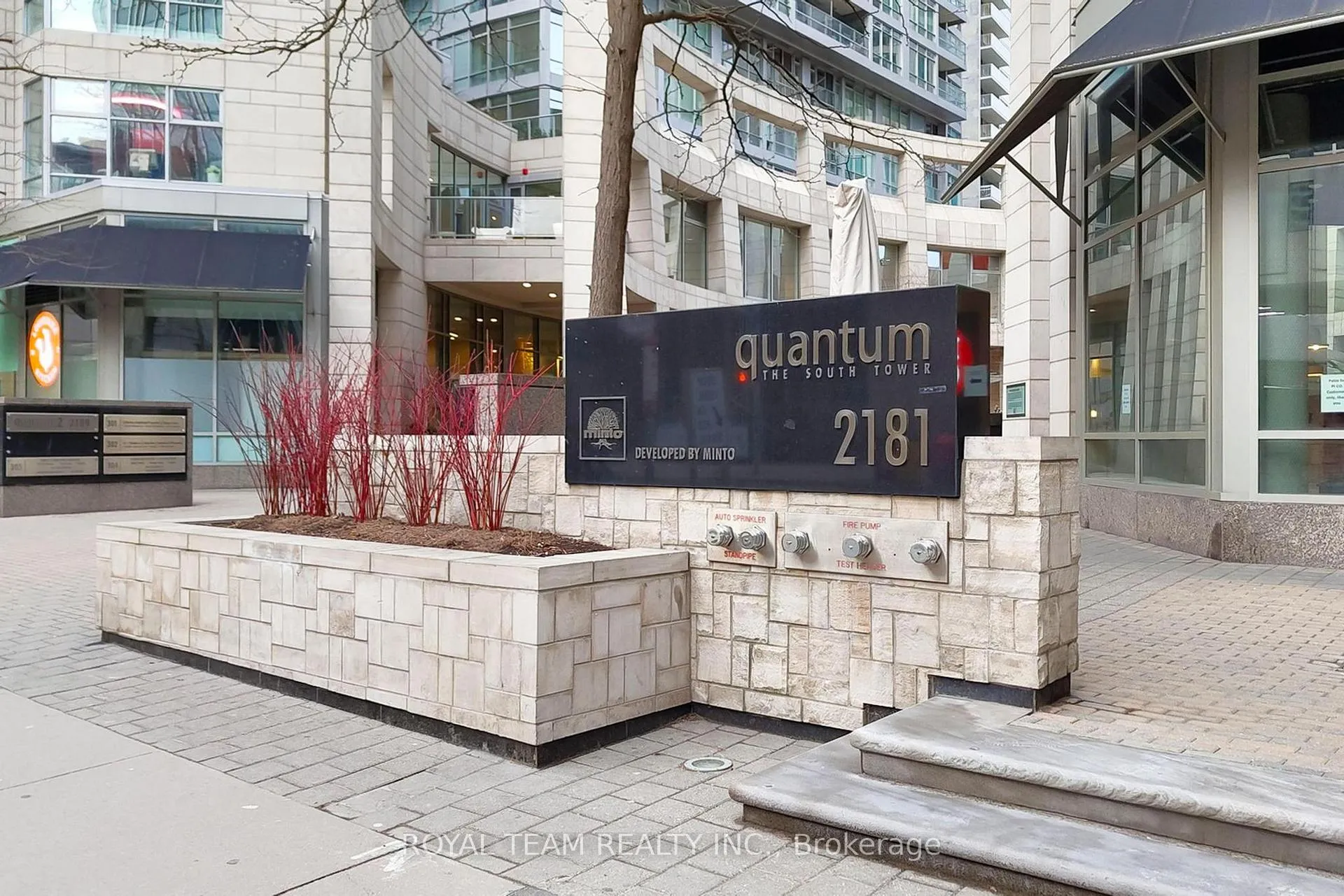 Photo 2 of Unit 2312, 2181 Yonge Street, Toronto, Mount Pleasant East — HOMEH