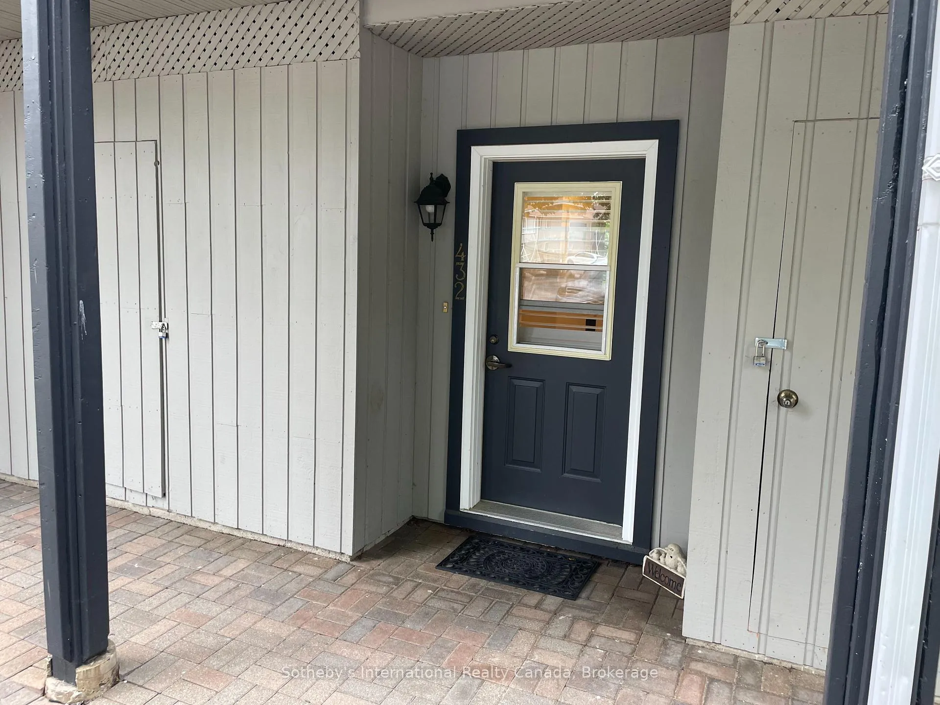 Photo 2 of 432 Mariners Way, Collingwood — HOMEH