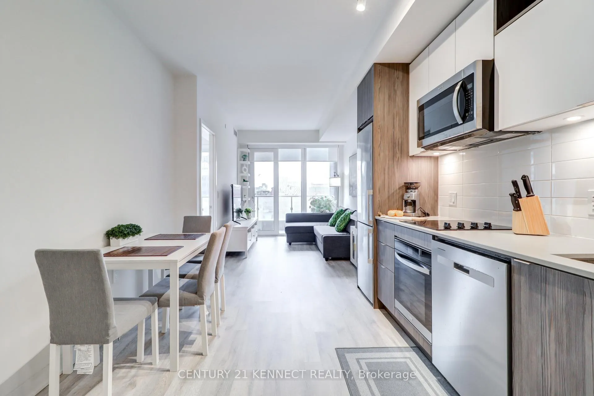 Photo 10 of Unit 504, 70 Princess Street, Toronto, Waterfront Communities — HOMEH