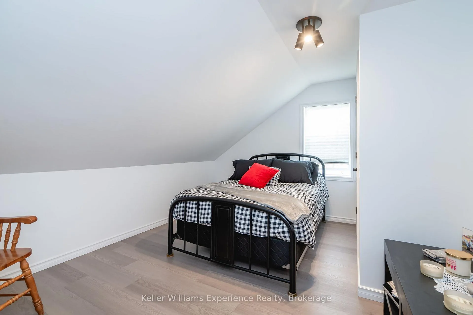 Photo 16 of 13 Toronto Avenue, South River — HOMEH