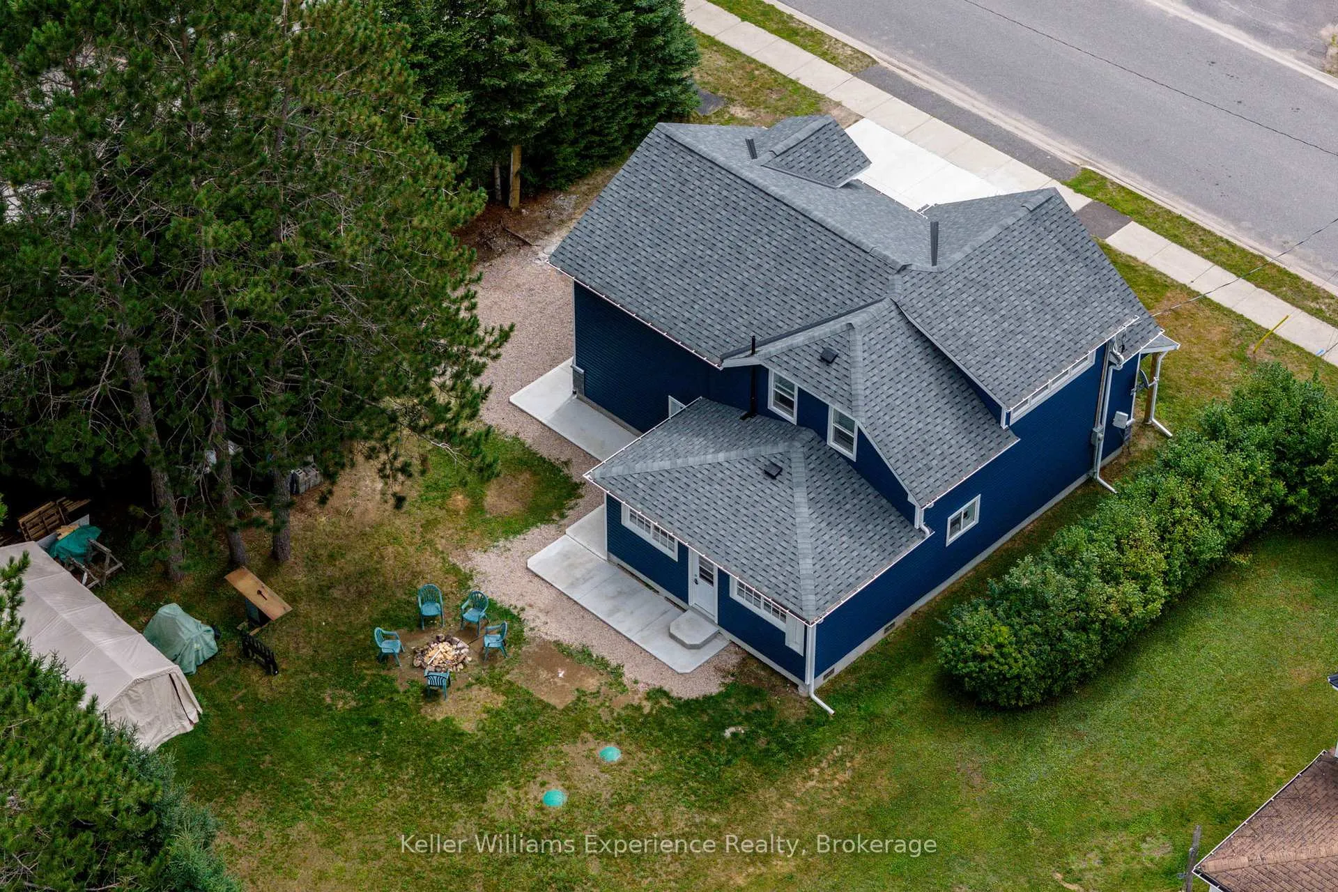 Photo 28 of 13 Toronto Avenue, South River — HOMEH