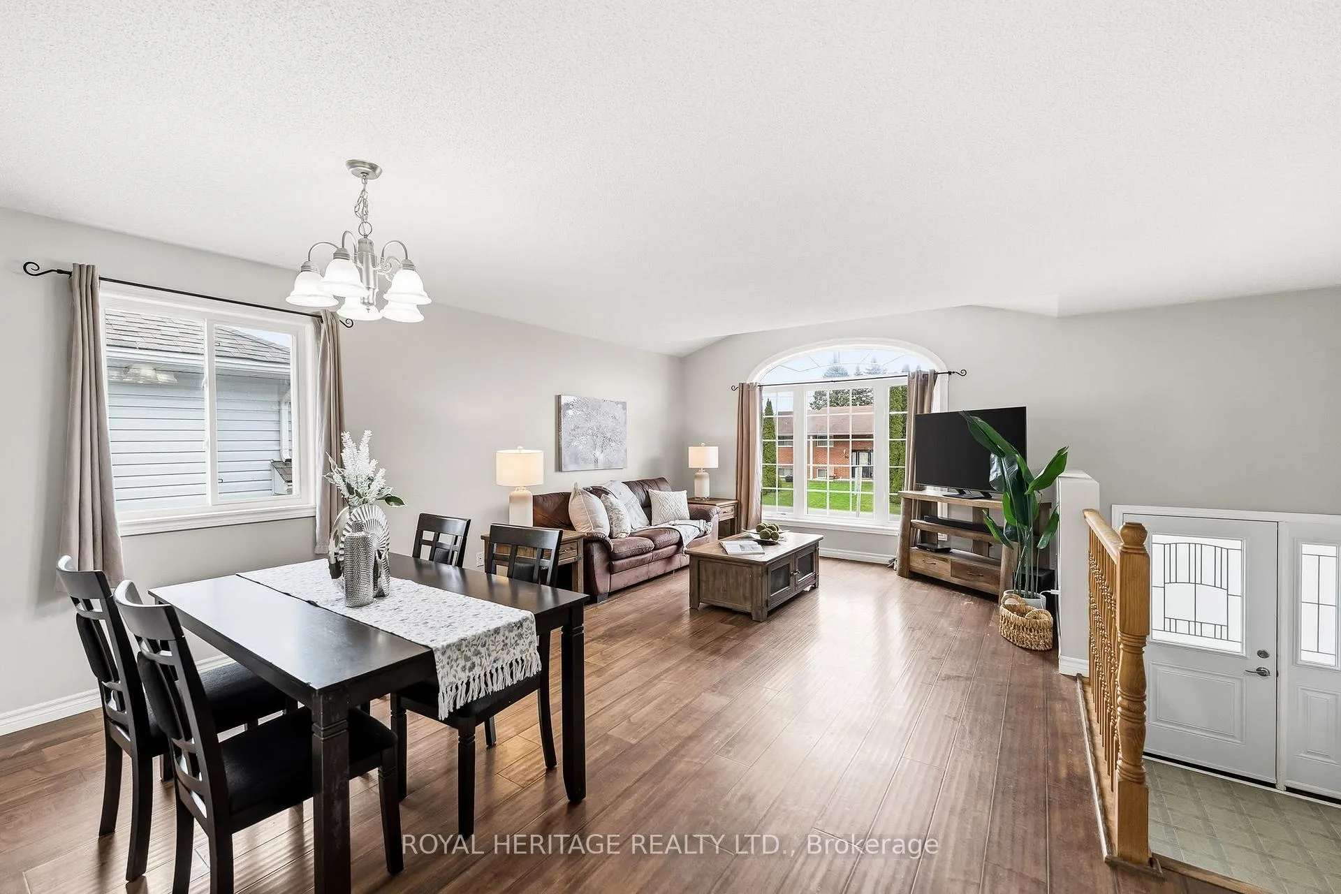 Photo 9 of 102 Raglan Street, Brighton — HOMEH